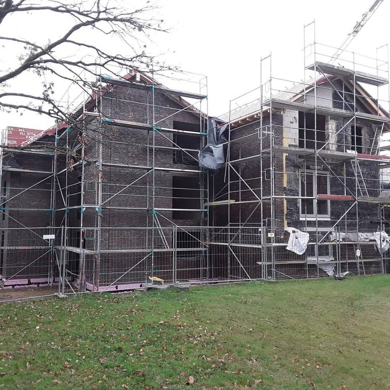 Einger&uuml;stetes Wohnhaus beim Neubau in der Region Willich